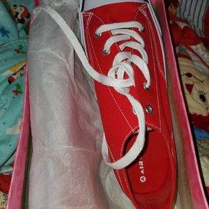 Airwalk red and white fashion sneakers